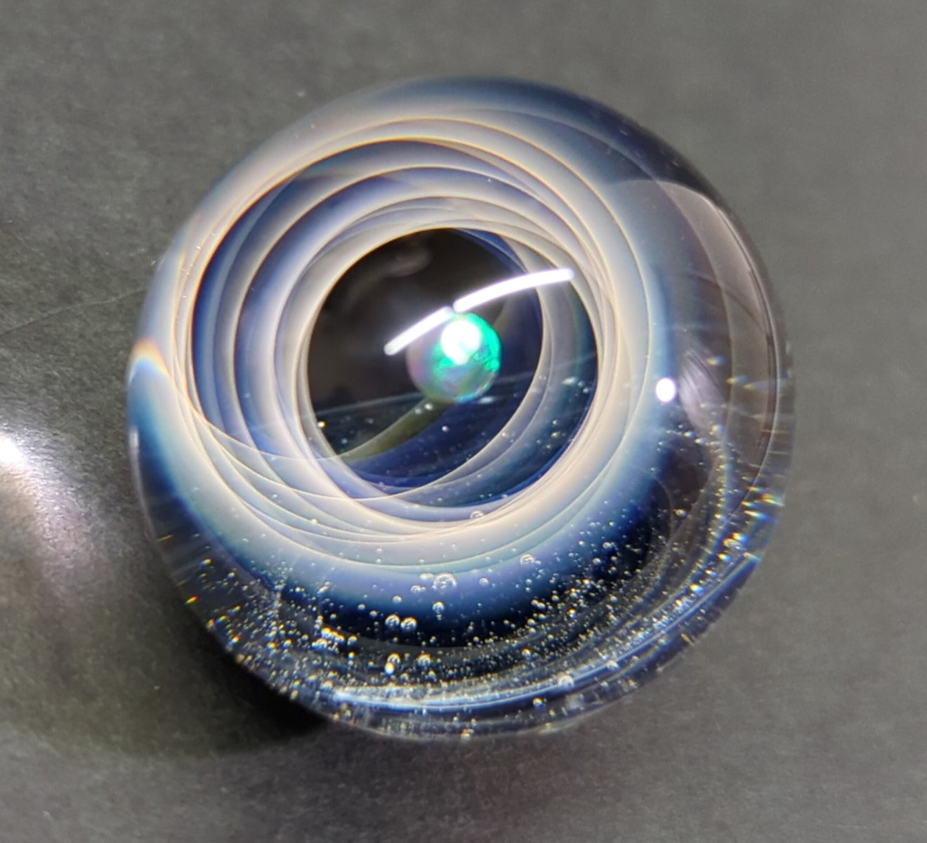 宇宙のガラス玉「ほしぞら」 遺骨ガラスのガラス玉